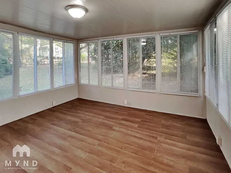 713 Kingman Rd — Photo 14
