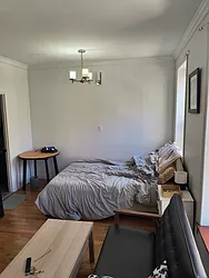 Rented by Dyer Estate Mgmt