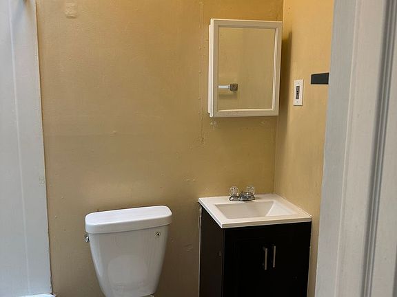 5th image of 2203 N Charles St
