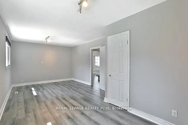 48 Birkbank Dr — Photo 6