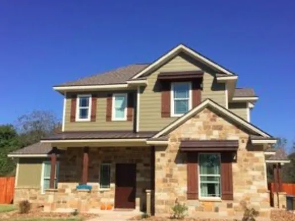 1007 Milner Dr, College Station, TX 77840