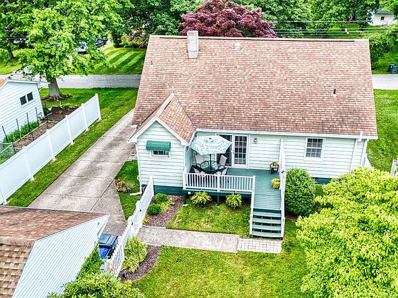 5th image of 3110 Greeley Ave