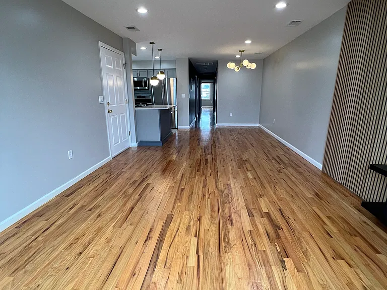 51 Barbara St #2 — Photo 2