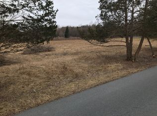 Peach Rd, Poughkeepsie, NY 12601