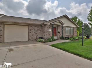 802 Country View Ln UNIT 1, Firth, NE 68358