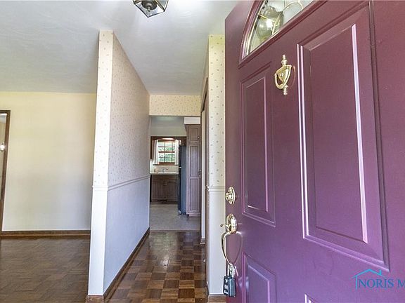 5th image of 1636 Park Forest Dr