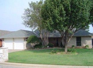 1409 Choctaw Ln, Edmond, OK 73013