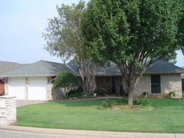 1409 Choctaw Ln, Edmond, OK 73013