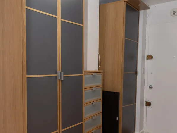 215 East 24th Street image 11 of 13