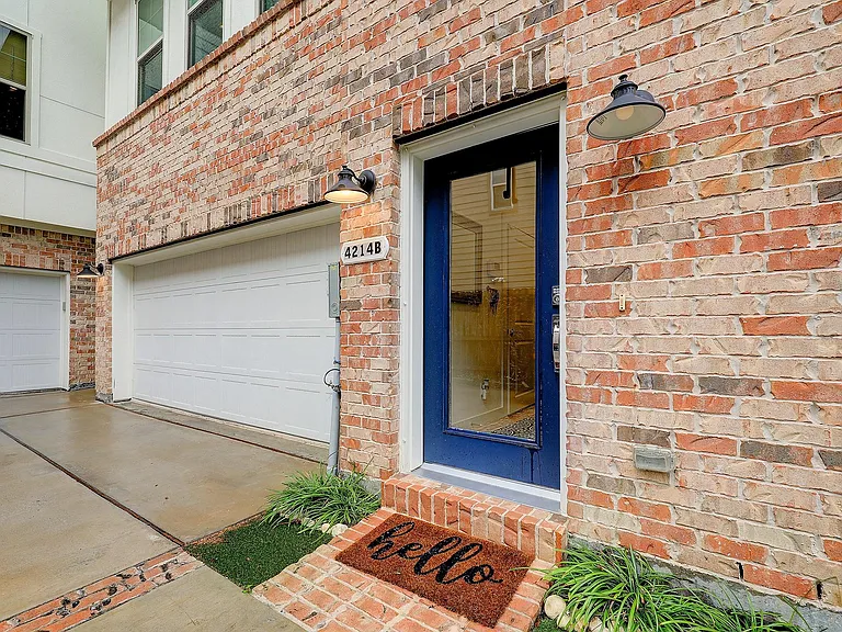 4214 Eli St #B — Photo 4