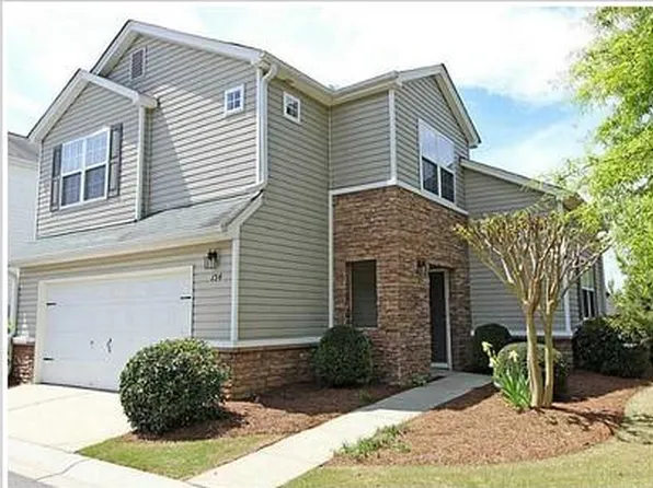 154 Swanee Ln, Woodstock, GA 30188