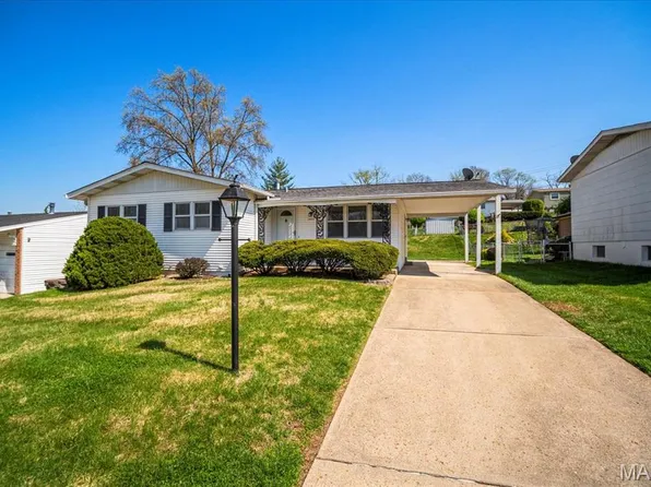 10924 Arctic Dr, Saint Louis, MO 63123