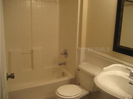 1st image of 1031 Alahambra St