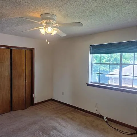 4318 Lime St — Photo 35