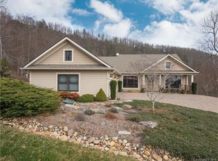 85 Ladys Fern Trl, Laurel Park, NC 28739