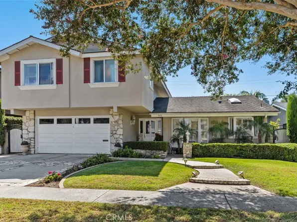 6212 Gumm Dr, Huntington Beach, CA 92647