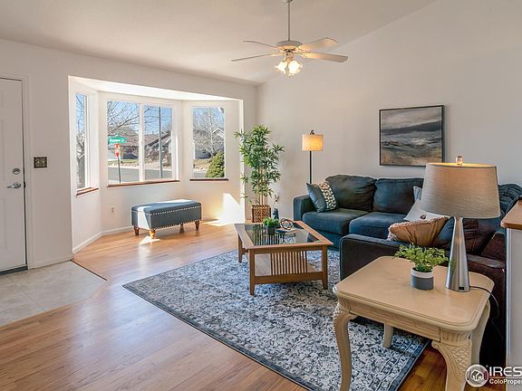 3rd image of 608 Meadow Dr