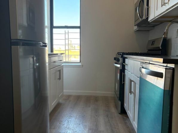 227 Naples Ter APT 2C