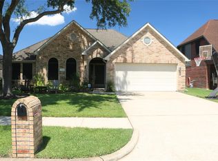 1210 Wynfield Dr, Deer Park, TX 77536