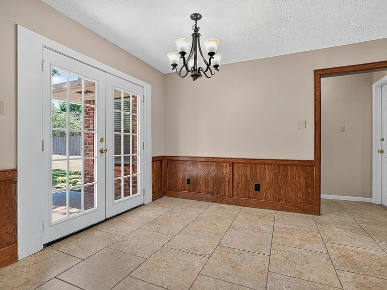 2614 Spicewood Ct — Photo 11