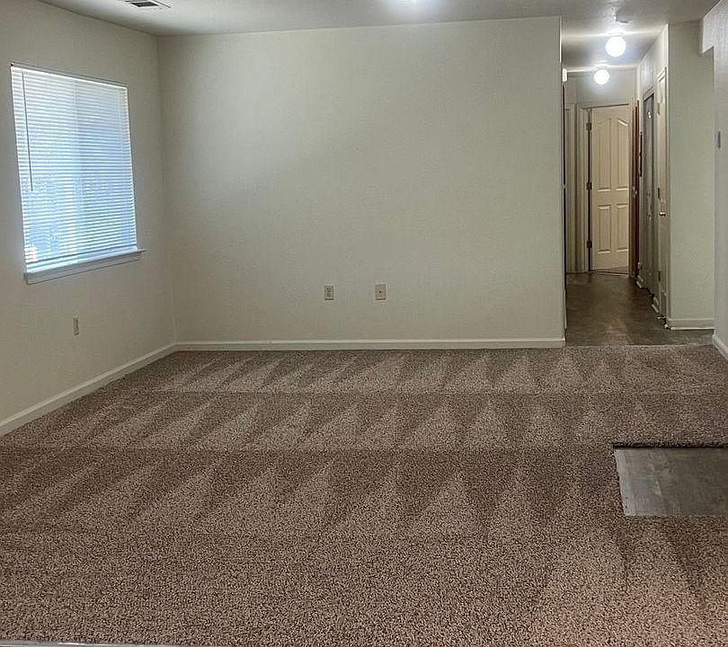 1st image of 2668 Bunker St APT 7