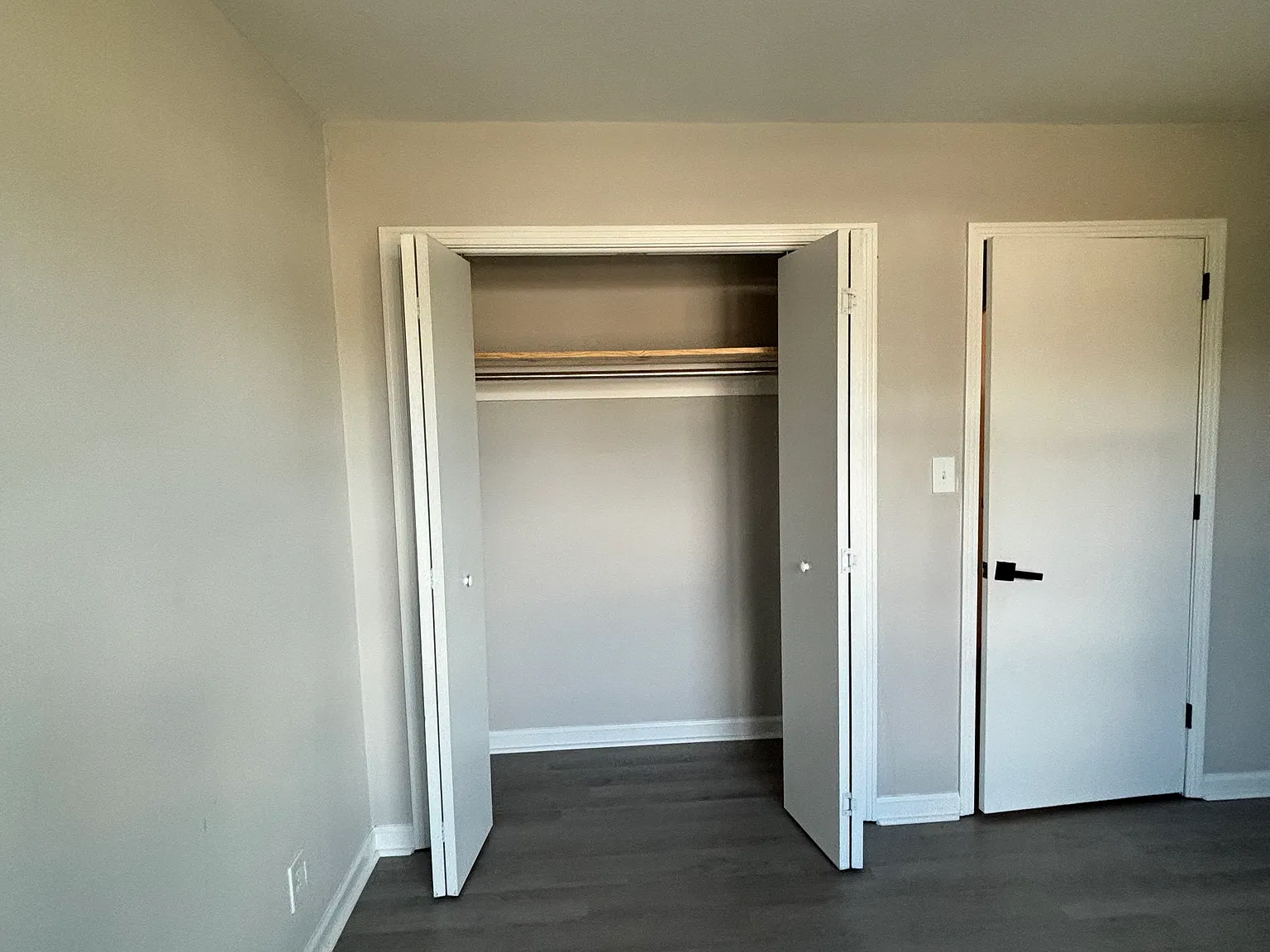 2 bed, 1.5 bath, 1000 sqft, $1,195 — Photo 4