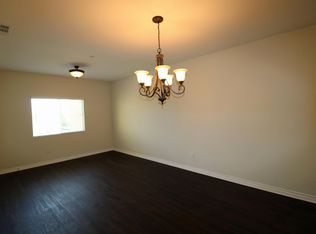 608 S Riverside Ave APT 202, Rialto, CA 92376