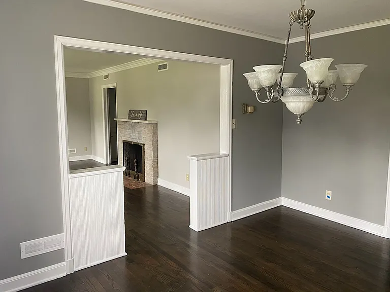 2915 Ashley Ave — Photo 5