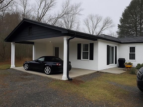 5th image of 5134 Boardtown Rd