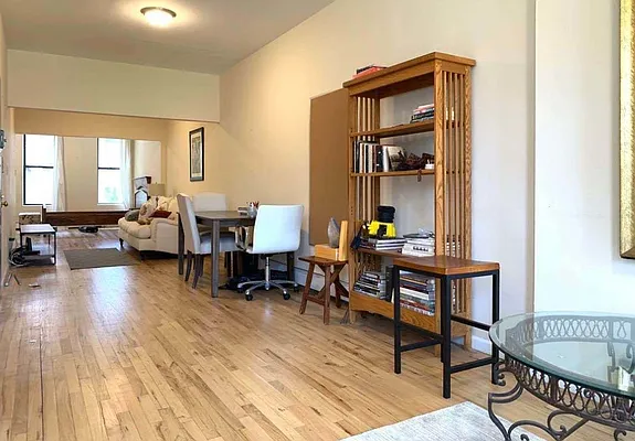 Rented by Lexiti Realty Corp | media 36