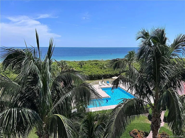 3880 N Highway A1A #403 — Photo 1