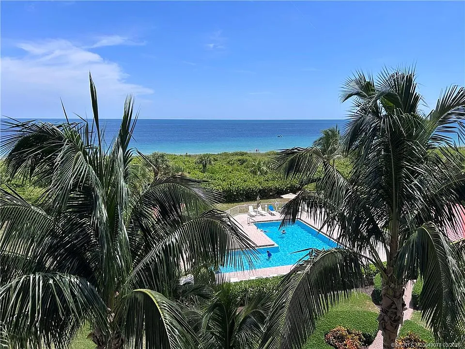 3880 N Highway A1A #403