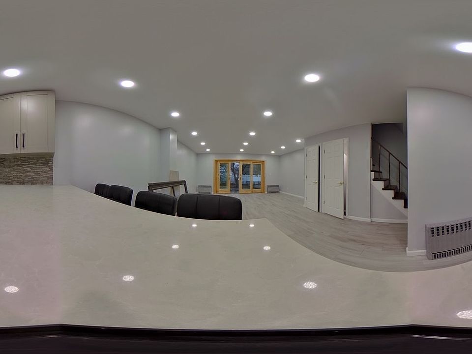 1st image of 2523 E 63rd St #1