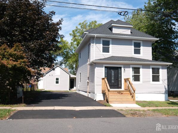 95 Craig St