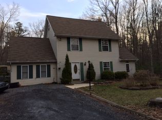 240 Hawthorn Ln, Kunkletown, PA 18058