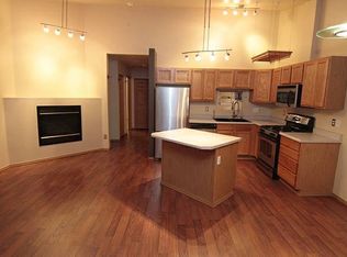 211 Dailey Ave, Anchorage, AK 99515