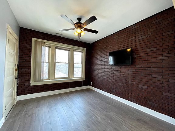 3rd image of 3356 S Emerald Ave #3F