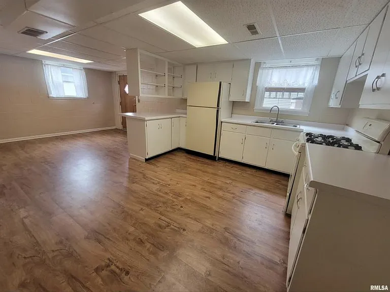 4408 N Constantine Ave — Photo 18