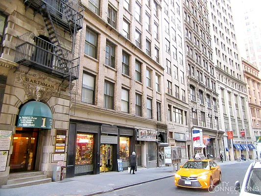 Rented by City Connections Realty | media 26