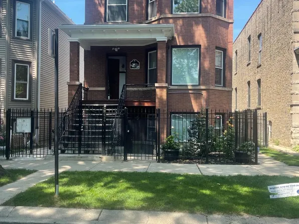 3724 W Lyndale St Floor 1, Chicago, IL 60647