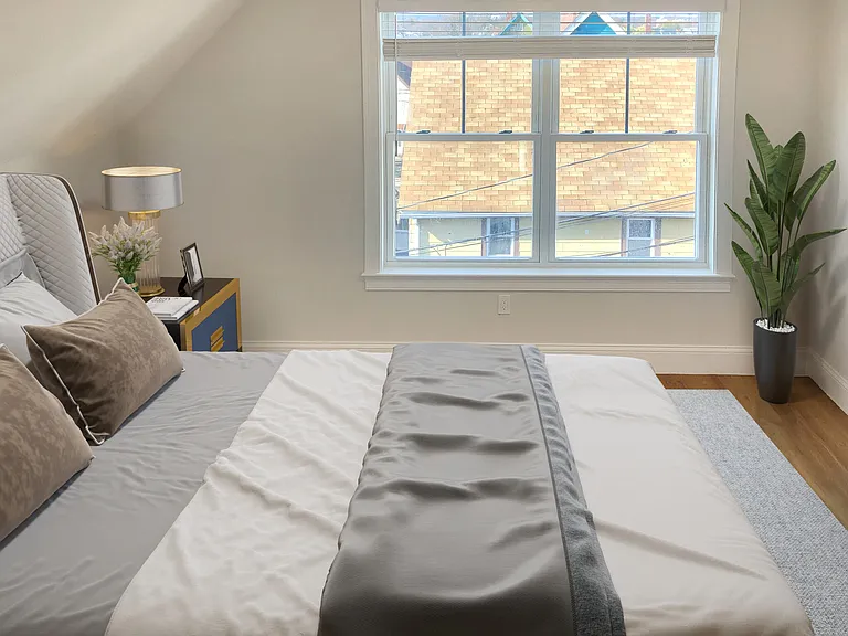 22 Henderson St #2 — Photo 12