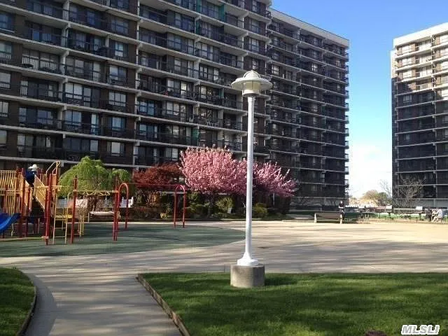 152-18 Union Tpke #10 — Photo 14