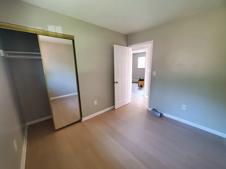 961 S Waverly St #961 — Photo 11