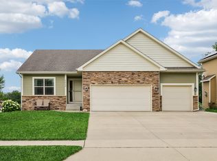 1616 SE Coralberry Dr, Ankeny, IA 50021