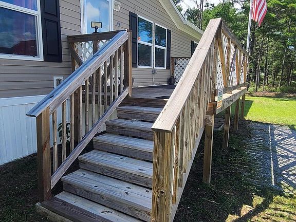 3rd image of 518 Woodlands Blvd