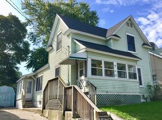 746 Olympia St SW, Grand Rapids, MI 49503