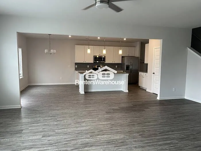 5475 Cedar Creek Dr — Photo 7