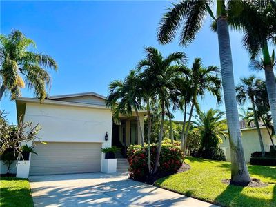 815 3rd Ave S, Tierra Verde, FL, 33715