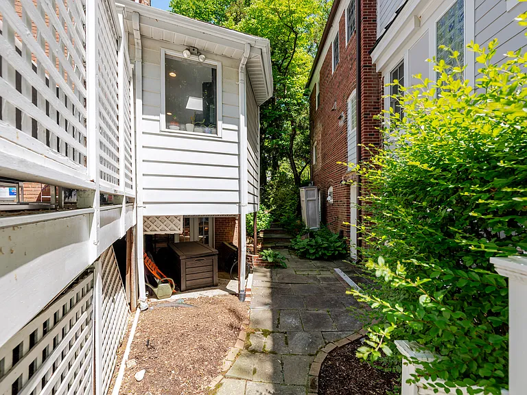 4612 Sedgwick St NW — Photo 51