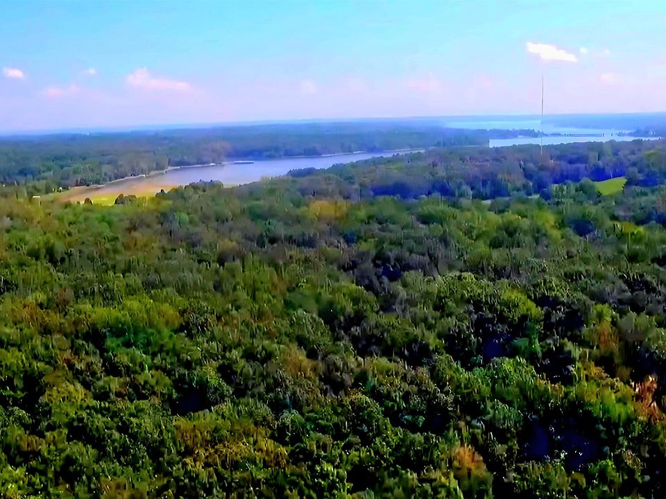 1st image of 521 Cedar Knob Rd